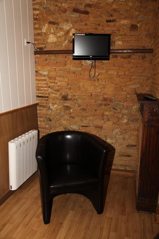 Eauze Cafe De France Bed & Breakfast 部屋 写真